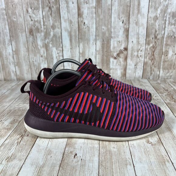 Nike Roshe Two Flyknit Striped Running Shoes Purple Red Athletic Sneakers US 9.5 - Picture 1 of 8